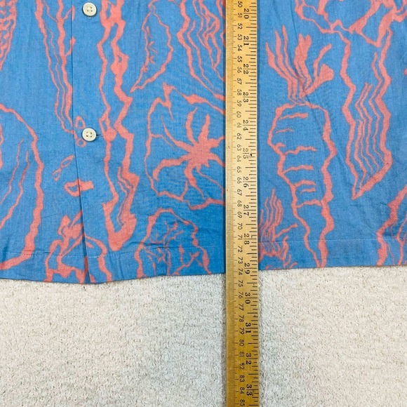 Lot of 2 HM Large Mens Relaxed Fit Short Sleeve Button Down Shirts Blue Red NWOT - Picture 12 of 15